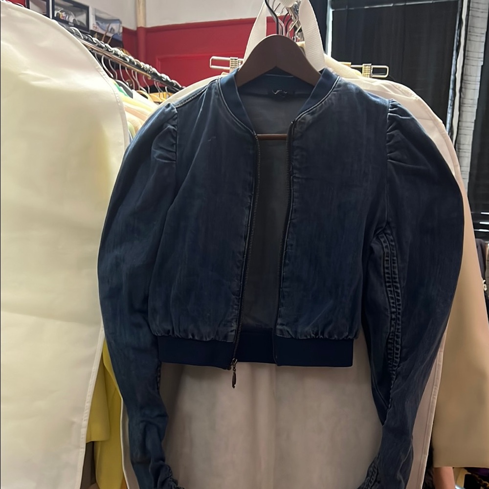 bebe Blue Bomber Jacket with Quilted Texture and Cropped Fit